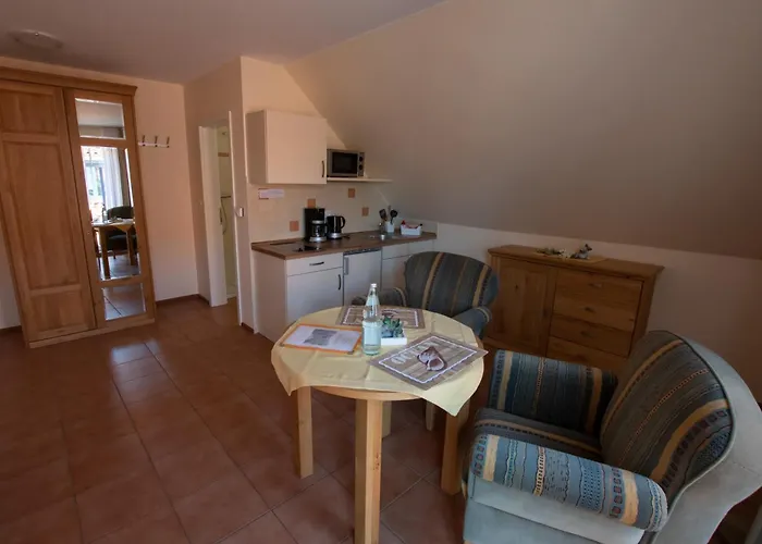 Hotel Und Ferienwohnung Rodenbaeck